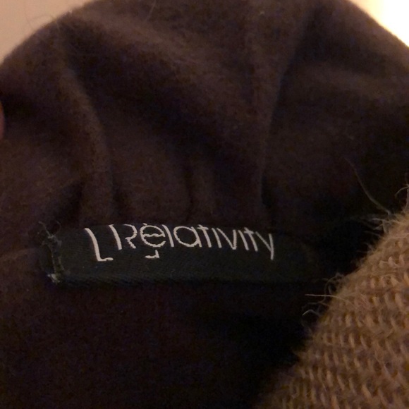 Beautiful felt jacket - Picture 4 of 4